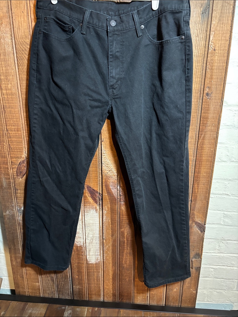 Men's Levi’s 541 Black Jeans - Athletic Taper Fit
